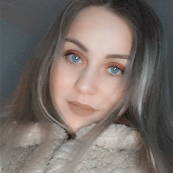 Meet the Posher Other - Meet your Posher, Melissa🇨🇦